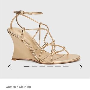 Paige varya wedge in size 7. Light Gold